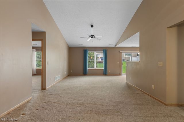 3068 Somerset Drive, Akron, OH 44312