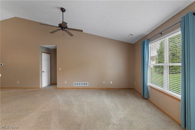 3068 Somerset Drive, Akron, OH 44312