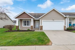 3068 Somerset Drive, Akron, OH 44312