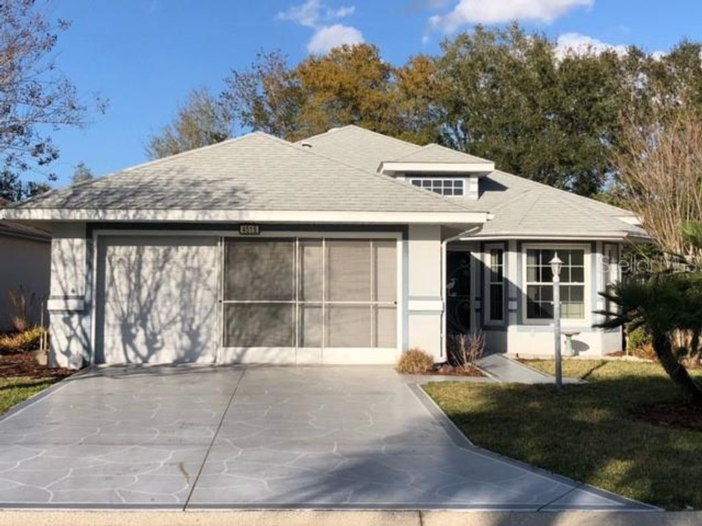 Image 2 of property listing at 4515 INVERNESS DRIVE, Leesburg, FL 34748