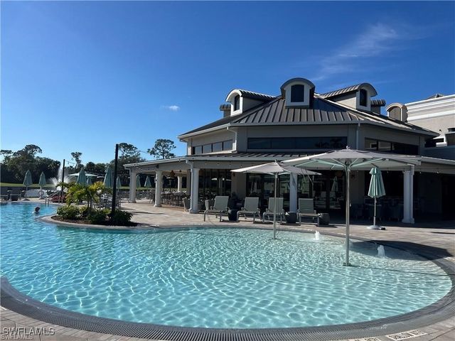 1635 Winding Oaks WAY 101, Naples, FL 34109