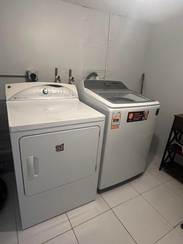 728 TALLADEGA Street, West Palm Beach, FL 33405