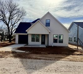 203 Cherry Street, Nocona, TX 76255
