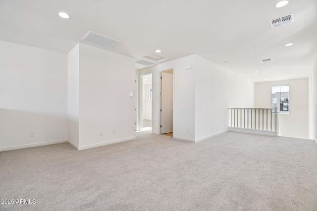 10446 E UPTON Avenue, Mesa, AZ 85212