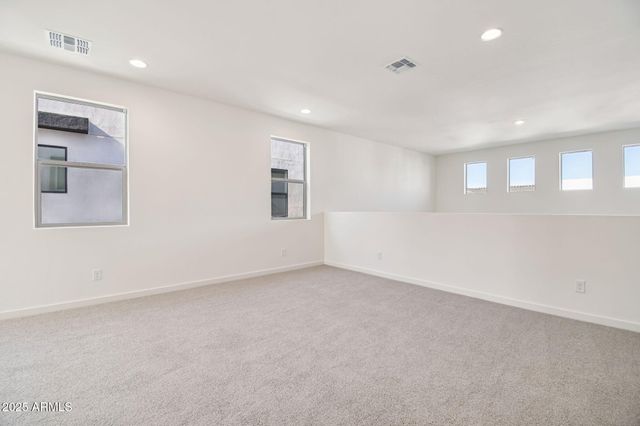 10446 E UPTON Avenue, Mesa, AZ 85212