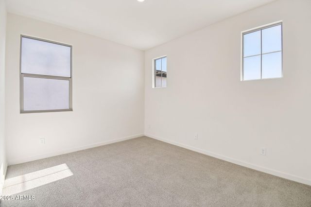 10446 E UPTON Avenue, Mesa, AZ 85212