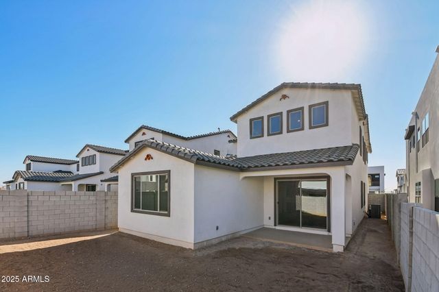 10446 E UPTON Avenue, Mesa, AZ 85212