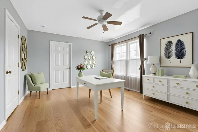 18 BRIDGEPOINTE Drive, South Amboy, NJ 08879