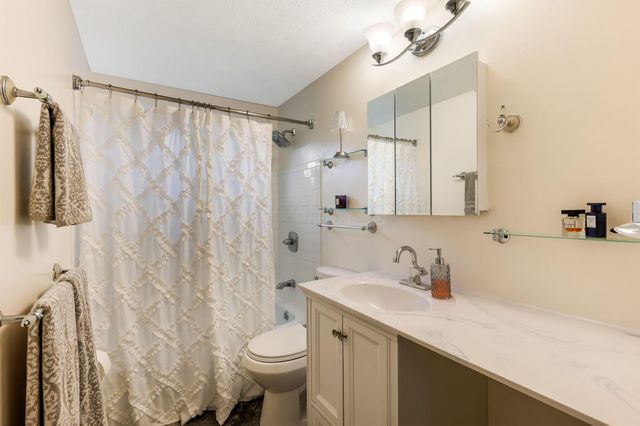 3542 Triton Court, Westerville, OH 43081