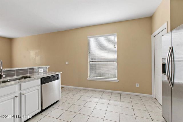 360 SUMMIT Drive, Orange Park, FL 32073