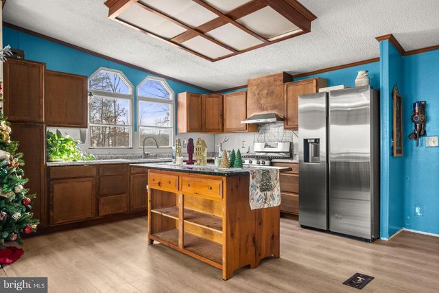 2057 COTTONTAIL LN, Catlett, VA 20119