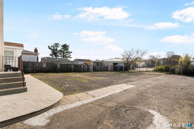 66 Hemingway Avenue, East Haven, CT 06512