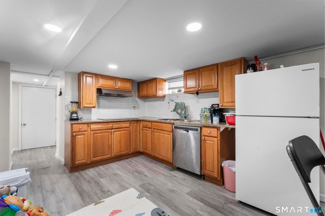 66 Hemingway Avenue, East Haven, CT 06512