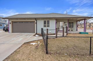 4229 W Howard AVENUE, Milwaukee, WI 53221