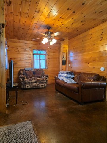 2628 S State Highway 121, Bonham, TX 75418