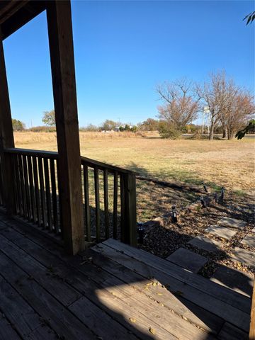 2628 S State Highway 121, Bonham, TX 75418