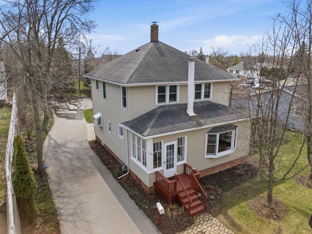 235 Monroe STREET, Sheboygan Falls, WI 53085