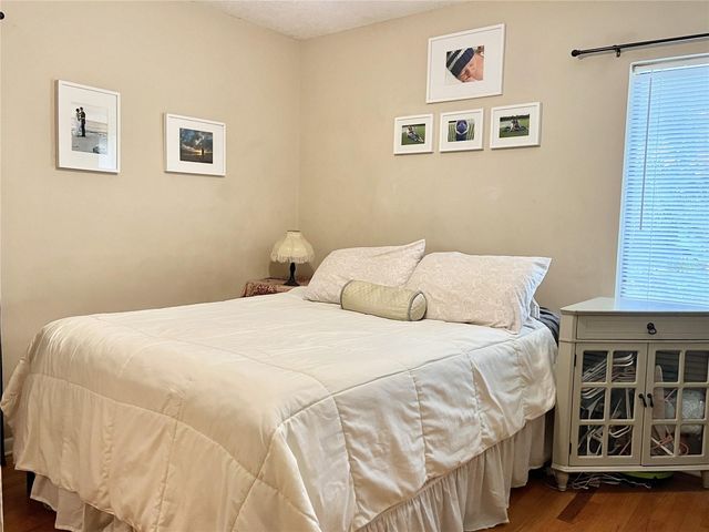 110 GLEN RIDGE AVENUE, Temple Terrace, FL 33617