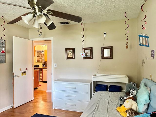 110 GLEN RIDGE AVENUE, Temple Terrace, FL 33617