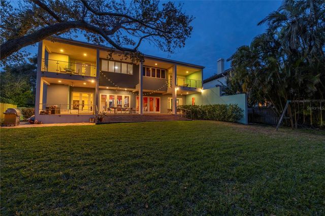 838 MONTEREY BOULEVARD NE, St Petersburg, FL 33704