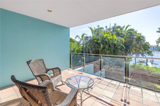 838 MONTEREY BOULEVARD NE, St Petersburg, FL 33704