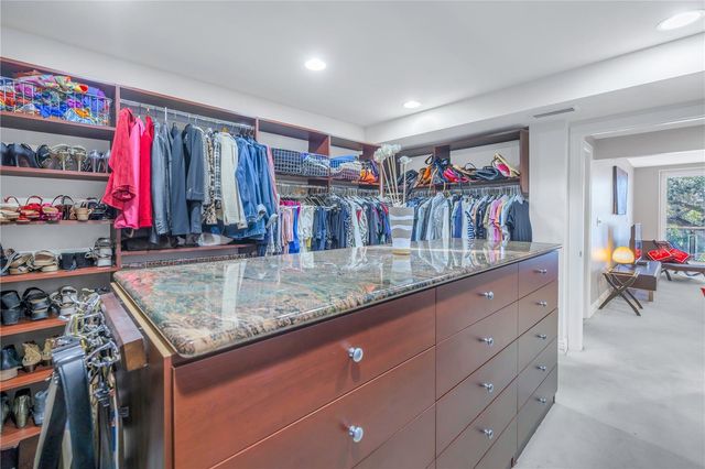 838 MONTEREY BOULEVARD NE, St Petersburg, FL 33704