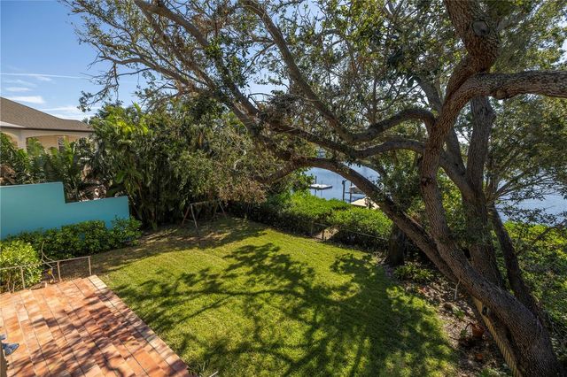 838 MONTEREY BOULEVARD NE, St Petersburg, FL 33704