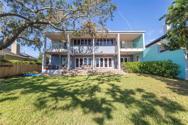 838 MONTEREY BOULEVARD NE, St Petersburg, FL 33704