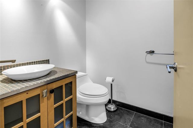 838 MONTEREY BOULEVARD NE, St Petersburg, FL 33704