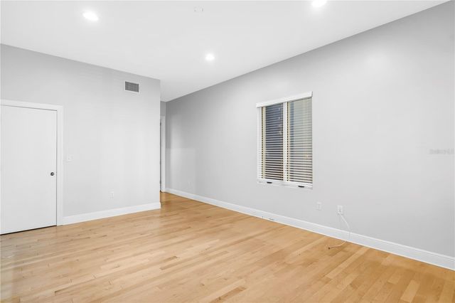 838 MONTEREY BOULEVARD NE, St Petersburg, FL 33704