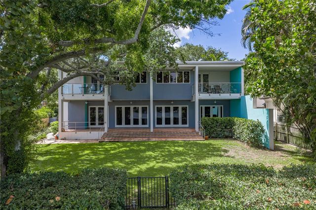 838 MONTEREY BOULEVARD NE, St Petersburg, FL 33704