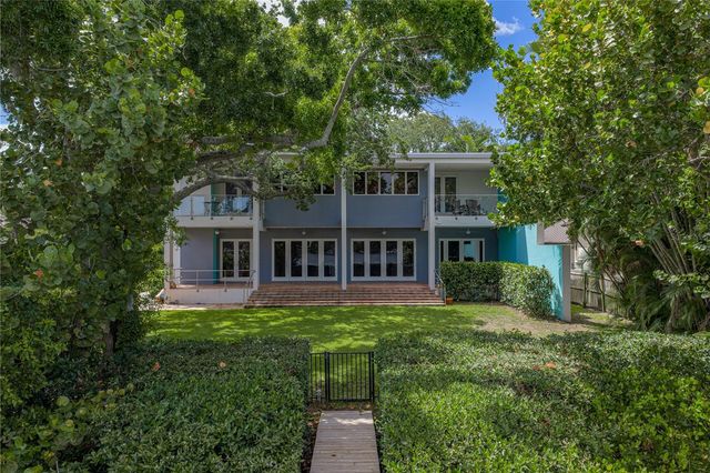 838 MONTEREY BOULEVARD NE, St Petersburg, FL 33704