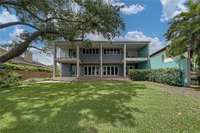 838 MONTEREY BOULEVARD NE, St Petersburg, FL 33704