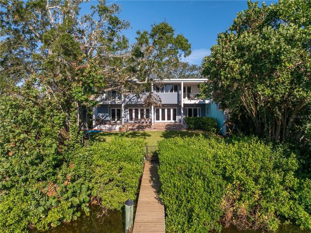 838 MONTEREY BOULEVARD NE, St Petersburg, FL 33704