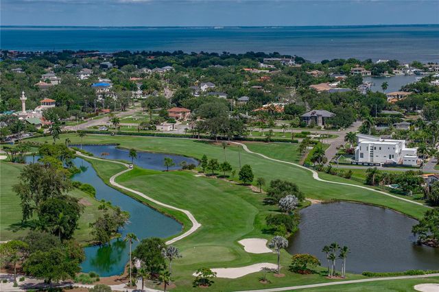838 MONTEREY BOULEVARD NE, St Petersburg, FL 33704
