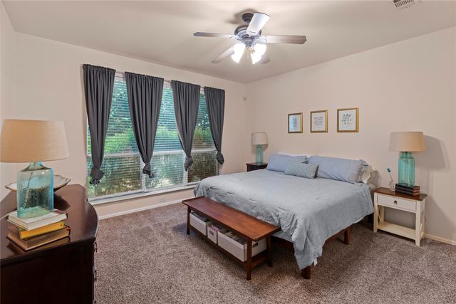 8102 Yucatan Court, Arlington, TX 76002