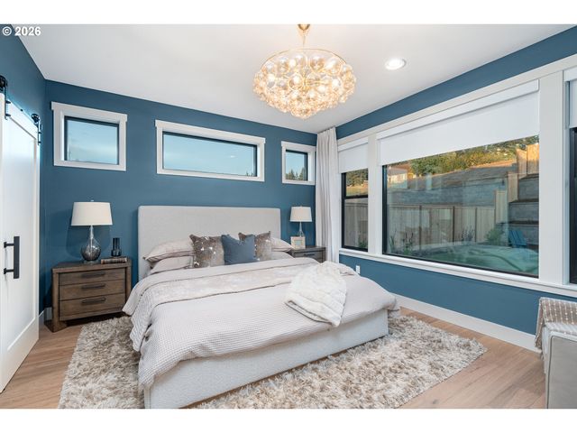 14986 Jennetten Way, Oregon City, OR 97045
