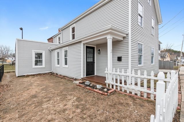 2 Perkins Street, Amesbury, MA 01913