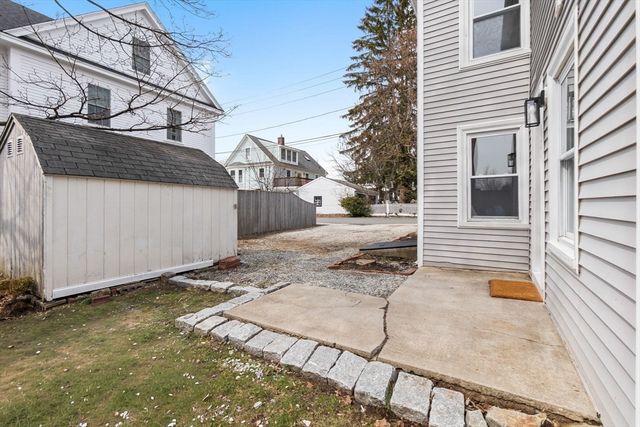 2 Perkins Street, Amesbury, MA 01913