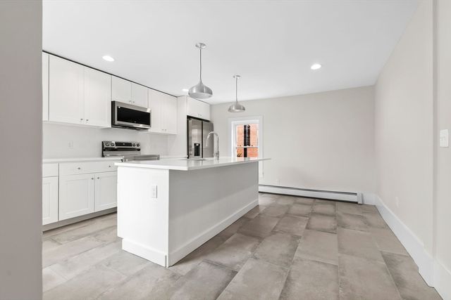 2 Perkins Street, Amesbury, MA 01913