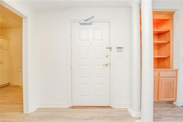 1268 Laskin Rd Apt 202, Virginia Beach, VA 23451