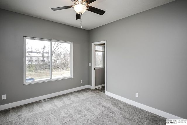 400 N Allen Street, Bennington, NE 68007