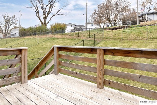 400 N Allen Street, Bennington, NE 68007