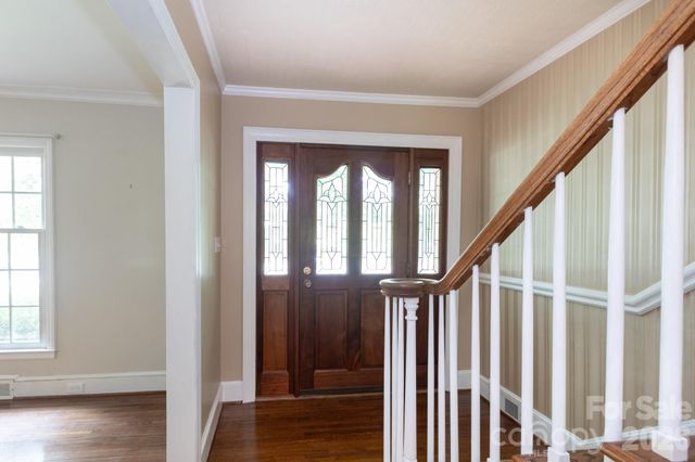 5511 Robinhood Road, Charlotte, NC 28211