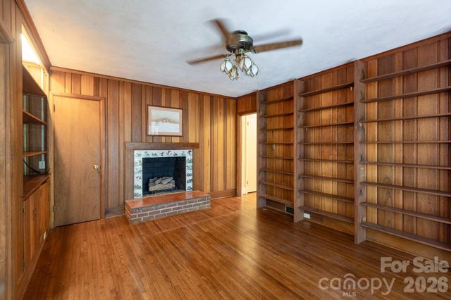 5511 Robinhood Road, Charlotte, NC 28211