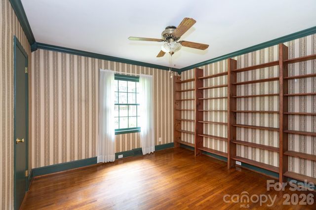 5511 Robinhood Road, Charlotte, NC 28211