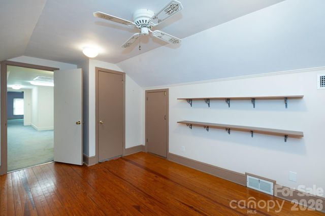 5511 Robinhood Road, Charlotte, NC 28211
