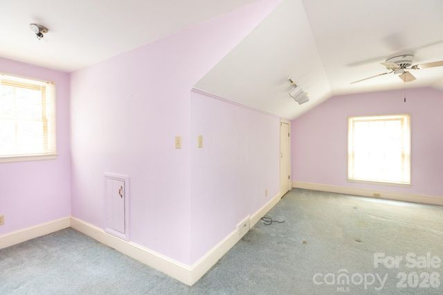 5511 Robinhood Road, Charlotte, NC 28211