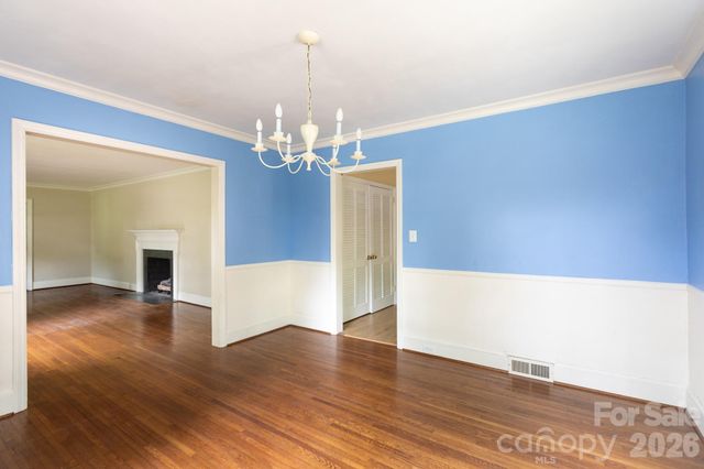 5511 Robinhood Road, Charlotte, NC 28211