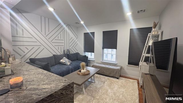 19 Cleveland Avenue 3, Harrison, NJ 07029